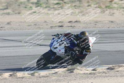 media/Jan-18-2026-CVMA (Sun) [[519f600f45]]/Race 16-Formula Middleweight/